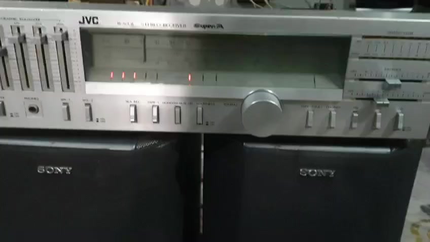 ام بلي فاير GVC مدمج مع راديو كلاسك  موضح بالفديو والصور  السعر ٧٠ الف الحلة مهندسين الاتصال على الخاص او موبايل  ***********  يوجد توصيل
