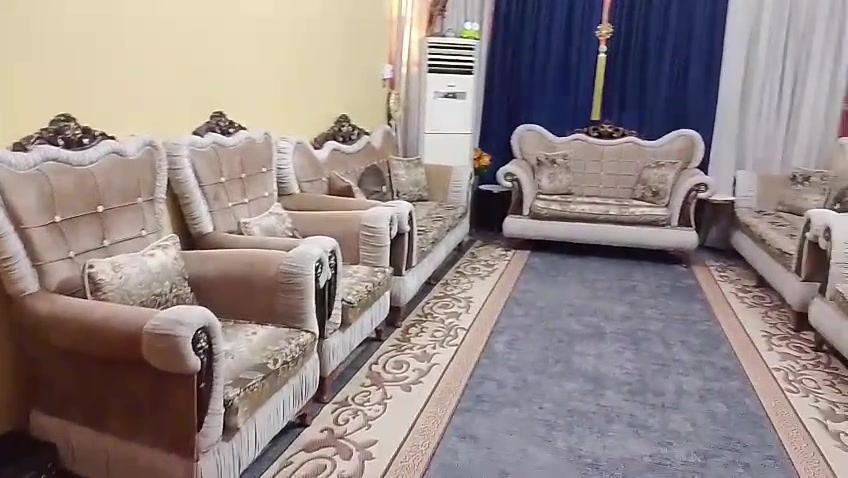 السعر واحد و200


**إذا كنت صاحب هذا الإعلان وتريد حذفه لأي سبب، رجاءا أرسل رسالة إلى الدعم الفني**