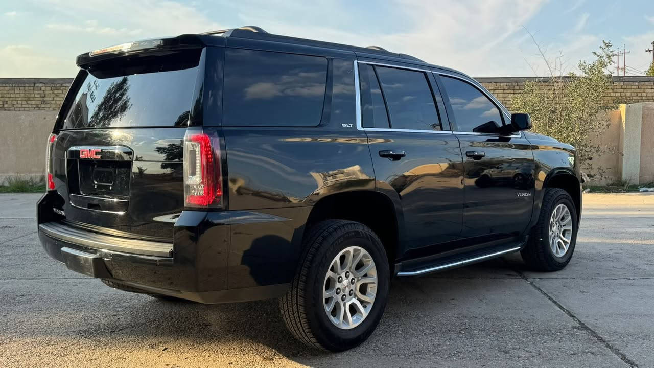 جمسي يوكن 2018 رقم  واسط بتره
محرك 5300
الفئه SLt 
سياره كسر فلين كاصه من امريكا كلين تايتل 
يعني كفاله من كلشي 
اجه بيه فقط جاملغ خلفي ايمن كلير فقط
لباقي كفاله عامه 
عداد المسافه 160 الف ميل 
السياره فول مواصفات ما عدا الفتحه 
vin:1GKS1BKC8JR185120
مكان السياره واسط وبأسمي 
السعر خاص رجاء 
***********
