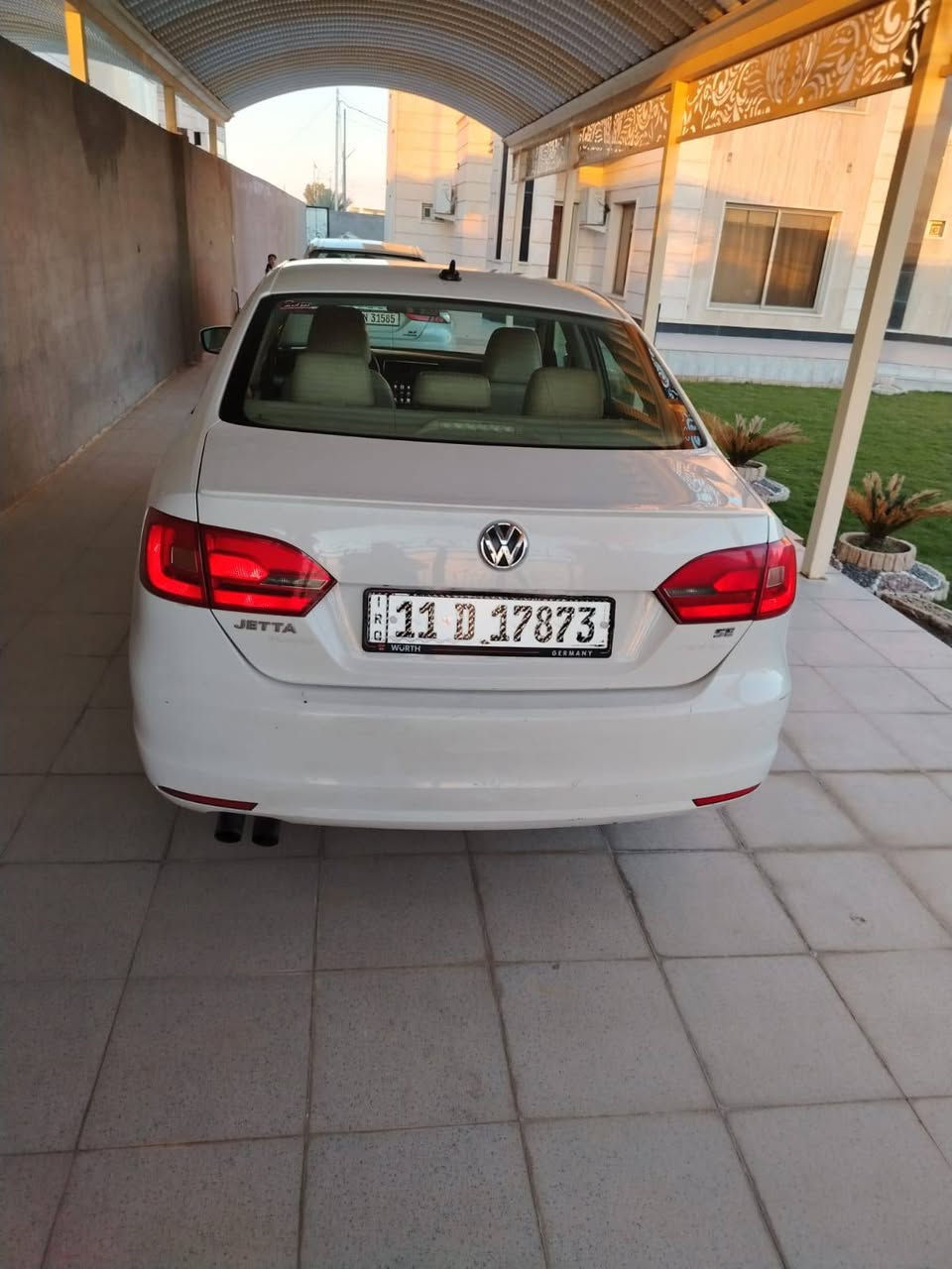 جيتا موديل 14 جاهزه كير محرك 1800 تخم تاير تبريد بيهه قطتين وشوي من باب بدون دواخل مكاني الانبار خالديه سياره باسمنه مشروع وطني جاهزه السعر 100 شده بيهه مجال  رقم هاتف***********
