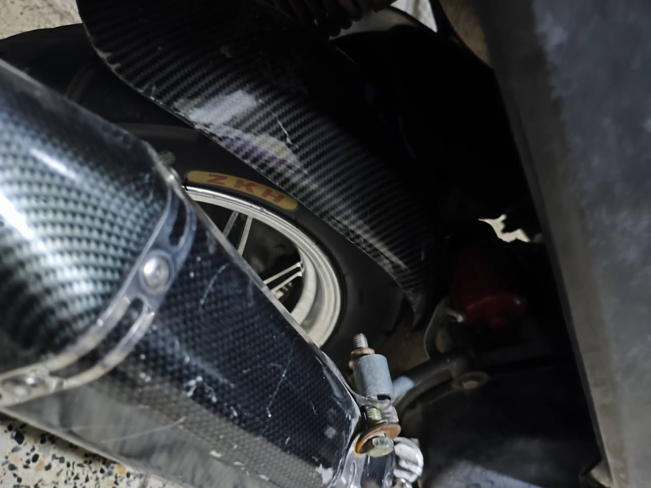 سلام عليكم دراجه للبيع ماكس عدله دراجه نكره سلف مكينه  نضيفه تجفيت جديد بوشه 55 وسوادات الكور والباتري موجودات وياله رياضي نجمه صالنصه توبو كلجات رياضي تايرات جدد  دبل خلفي رياضي بكلايت اربعه ولف دراجه شلعه  ومعدل خير من الله نقصه فقط دشبول ولايت سعر 550 وبيه مجال مكاني بغداد الدوره ***********
