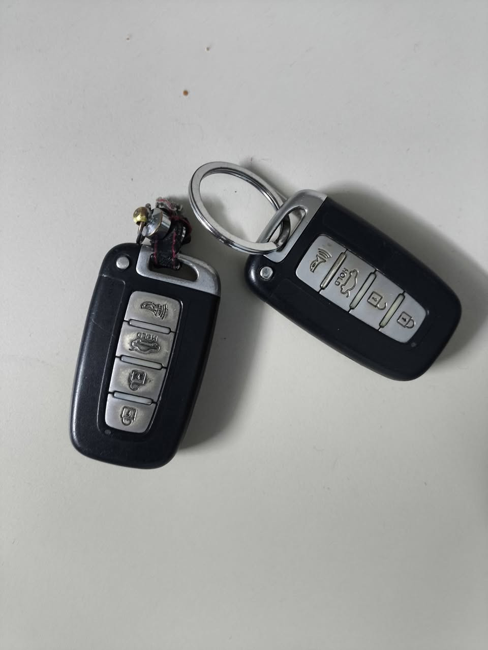 سيراتو 13 فول بغداد بيضه بصمه ومري شفط تحكم جهتين فتحه حساس شفتات  6نمر
بيه طخات بسيطه ضربه باب السايق


**إذا كنت صاحب هذا الإعلان وتريد حذفه لأي سبب، رجاءا أرسل رسالة إلى الدعم الفني**