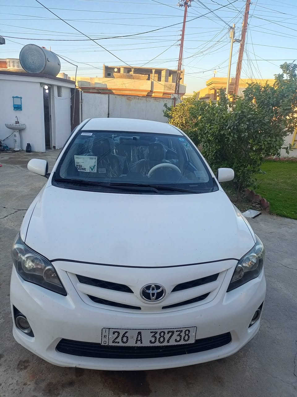 سلام عليكم 
كورلا2012
وارد امريكي 
محرك 1800
ماشيه121سياره وضع شركه
سياره جديدها
رقم صلاح الدين الدولي 
بيها 3قطع بدون دوخل شرط بجم كبس 
سياره محرك كير صدر تبريد تخم تايرات كلو شرط يرهم مراوس حسب القناعه اتصا ل ***********مكان بيجي السعر 122
