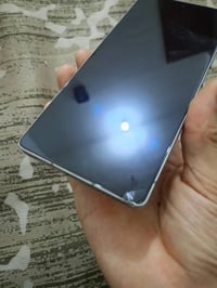 مبايل للبيع المبايل المبايل صارله اقل السنه الجهاز كلشي مابي فقط شاشه ...