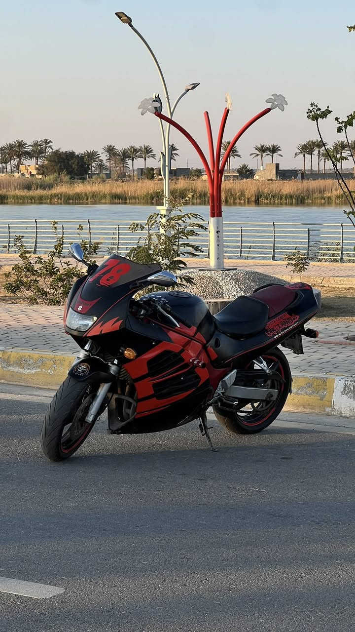 السلام عليكم
للبيع او مراوس بدراجه بطح 

السعرر ( بمليون و900)وبيها مجال

قرش 400 مرقمة رقم انبار بأسمي تحويل ثاني يوم 

موديل 2001

اكفلك كير ومحرك

نشاط 🚀 

مابيها نقص تشغل وتطلع 

صالنصه اصلية رعيد 

بلكات NGKأصليات

كفراتهاا نضيفاات بدون كسر 

تخم تاير شديته جديد 

مكاني الانبار عامرية الفلوجة 

رقم ***********اتصال + واتساب
