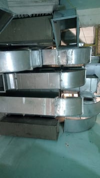 دكتات 20 متر للبيع ومرشحه هواء استعمال شهر عنواني بغداد مدينه الصدر 07...