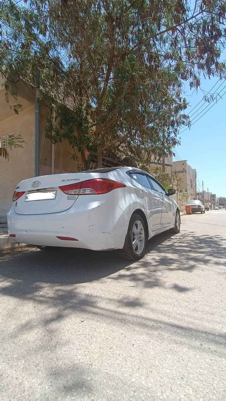 السلام عليكم 
هونداي النترا  خليجي موديل 2012
رقم كربلاء انكليزي بسمي سنويه 2030
مكفولة 
محرك 1800
التواصل على الخاص
السعر 110$
بيها مجال بسيط حك الجية


**إذا كنت صاحب هذا الإعلان وتريد حذفه لأي سبب، رجاءا أرسل رسالة إلى الدعم الفني**