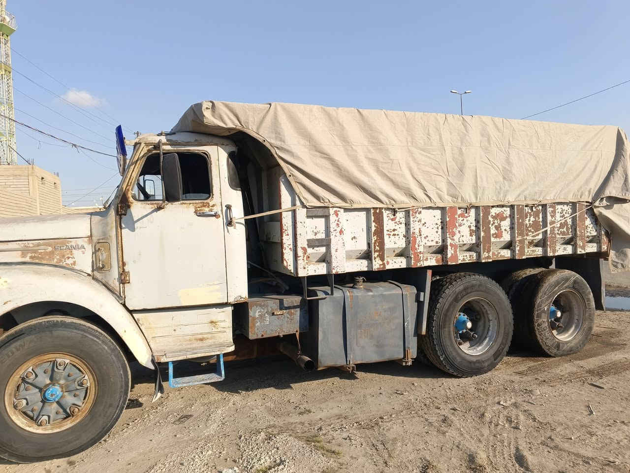 سكانيا 111رقم نينوى انكليزي 
***********
مكلف بالنشر
