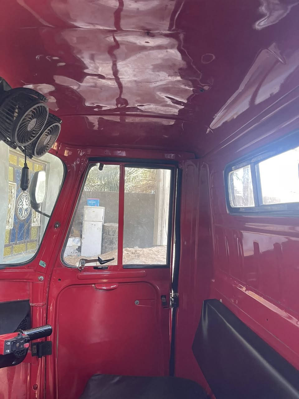 سلام عليكم تكتك اللبيع كامله من كلشي عوزه بس واير بك مديل19 نضيفه وحلوه مال بيت مكاني بصره قضاء دير سعر1500محتاج كلش واريد بيع كسرت بسعرهه وهاذ رقمي***********
