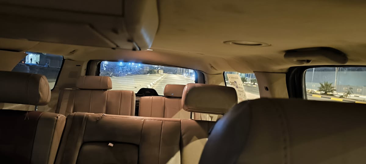 السلام عليكم 
مكلف بـ لنشر 
ادوات ادوات جمسي طوليه 2008
خليجي طبله دواخل عسلي 
كير مكبنه حداده خير من الله 
بيظه اصل مصبوغه اسود
بيهة نواقص قليل تجي وتشوف بعينك 
اتكفل من السرقه والعشائر 
السعر 40
بدون رقم العنوان بصره
اتصال واتساب ***********
