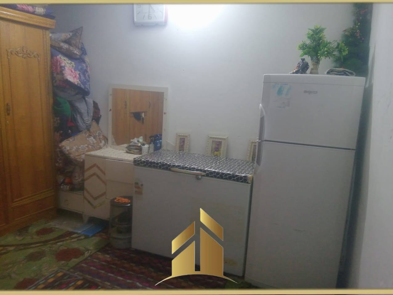 🏠
ياللــــــــ(﷽)ـــــــــــه سلام عليكـــــــــــــــــــــــــم
ــــــــــــــــــــــــــــــــــــــــــــــــــــــــــــــــــــــــــــــــــــــــــــــــ
• دار الاول (1) للبيع مساحه الارض 700 /
• الدار الاول يحتوي عله مساحه 250 واجهيه 15 نزال 15/
• طارمه 8 ×7 / استقبال 5×4 / هول 5×4 /
• غرفه نوم 4×3 / غرفه نوم 5×4 /  غرفه نوم 4×3/
• مطبخ 5×2 / مخرن خارجي 8×3  /
• شارع عرضه 5 / جنس العقـــار وقف /
• بغداد المدائن مشروع الوحده /
• للستفسار على الارقام التالية(***********) واتساب /
ــــــــــــــــــــــــــــــــــــــــــــــــــــــــــــــــــــــــــــــــــــــــــــــــ
• دار الثاني هيكل (2) يحتوي على مساحه 300 /
• استقبال 9×4 / هول 7×4 / كليندور 1×2 / مطبخ 8×4 /
• صاله 11×4 / مجمع صحيات 6×2 / حمام 3×2 / 
• منزع 2×2 / تواليت 2×2 / غرفه نوم 5×4 / هول 5×4 / 
• ترك خارجي / كافه خدمات مي كهرباء خط كهرباء طوارى /
• شارع  5 عرضه 5 / جنس العقــار وقف / 
• بغداد المدائن مشروع الوحده /
• للستفسار على الارقام التالية(***********) واتساب /
ــــــــــــــــــــــــــــــــــــــــــــــــــــــــــــــــــــــــــــــــــــــــــــــــ
      عبـــــــــــــدالله رائـــــــد للوســـــــاطه العقاريــــــة 
ــــــــــــــــــــــــــــــــــــــــــــــــــــــــــــــــــــــــــــــــــــــــــــــــ
