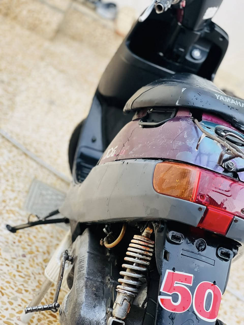 قوسيات
مأطور للبيع نضافه كدام العين القمجه مال اسطاب الوره مكطوعه ول الشاصي شرط باقي كلو نضيف السعر ٢٢٥وبي مجال للطيبين


**إذا كنت صاحب هذا الإعلان وتريد حذفه لأي سبب، رجاءا أرسل رسالة إلى الدعم الفني**