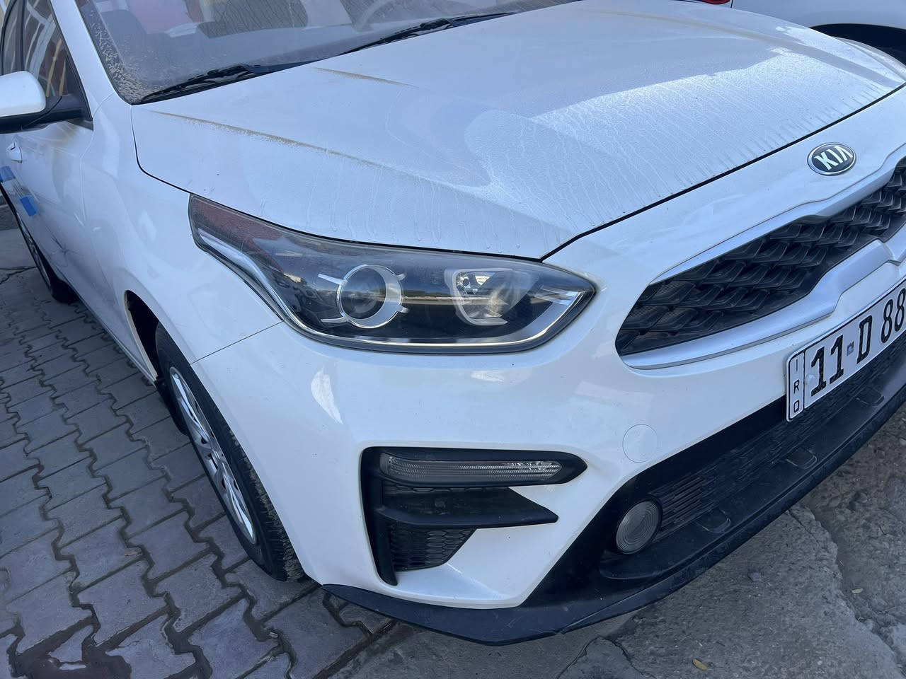 السلام عليكم
سيراتو موديل 2021رقم بغداد الجديد مكفوله من الصبغ@
مكينه 1600 
***********
