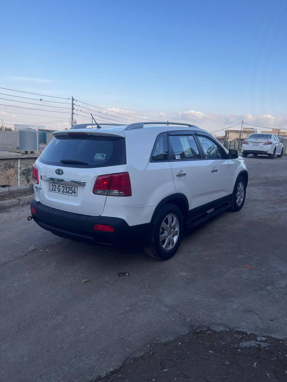 السلام عليكم للبيع سورنتو موديل ٢٠١٢خليجي ٤دوش كير عادي ٦نمر بدون صبغ ماعده جاملغ تبديل شريكه طخم تايرت جديد ٧راكب كير ومحرك بشرط رقم أربيل جديد بسمي شرط التحويل سياره مال بيت جديده حيل نضيفه جاهزه من كلشي السعر ١٤٠وبي مجال بسيط رقم موبايل ***********كوراك ***********اسيا
