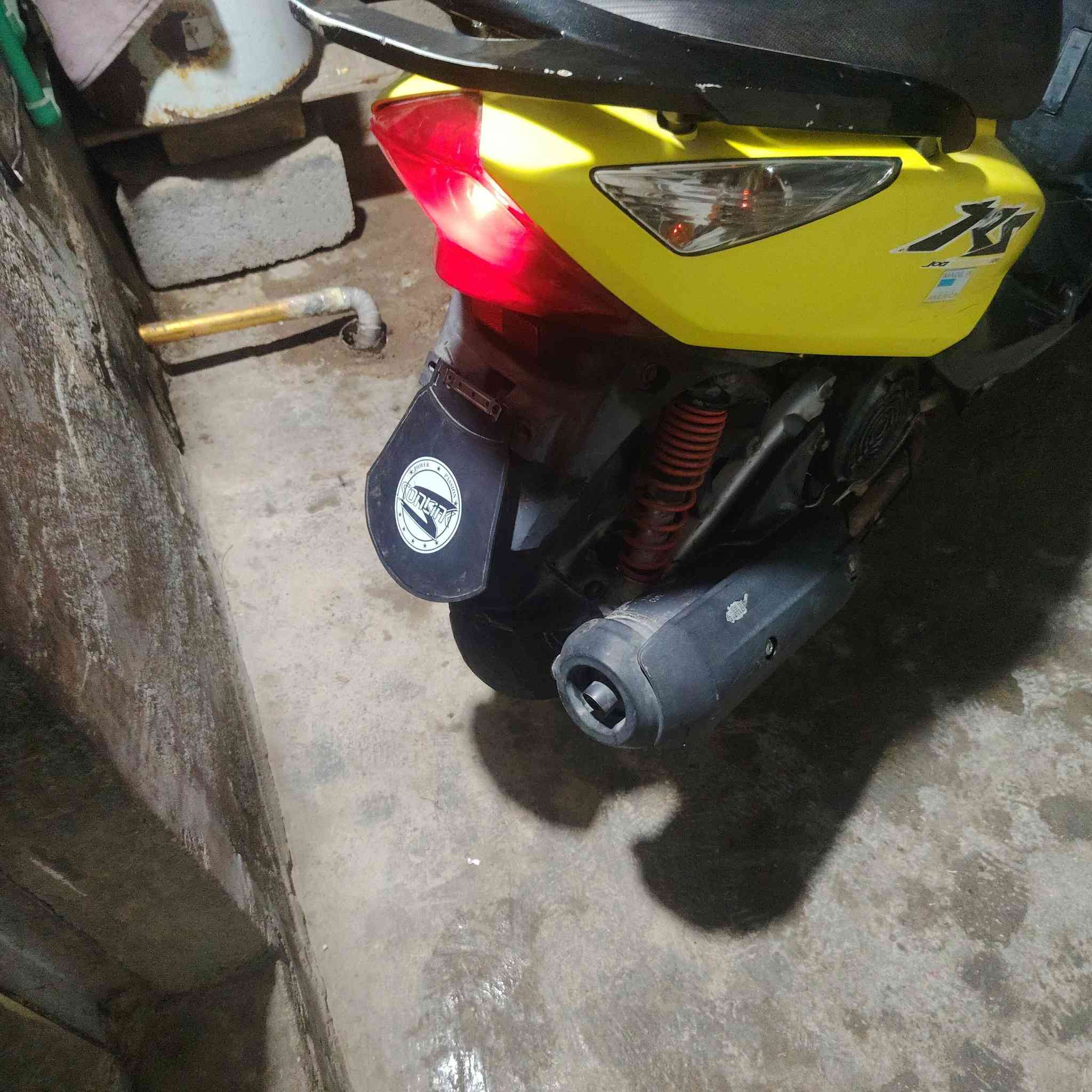 السلام عليكم ثعلب نضافه 85بل 100درجه كامله من كلشي بس ترايش يرادله السعر400اوبيه مجال العنوان الدوره رقم ***********
