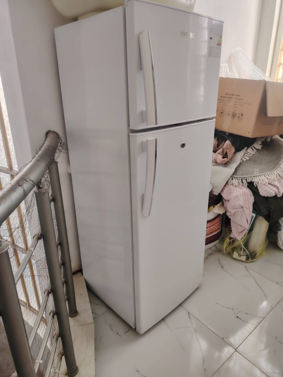 ثلاجة للبيع استعمل نظيف كلش  ***********
