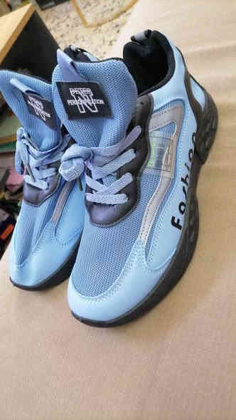 شروة احذية شبابي صيني

مقاسات  40/45
العدد 300 جوز
السعر 4000 دينار 
البيع لكل الكمية

اربيل / وتساب 
***********
