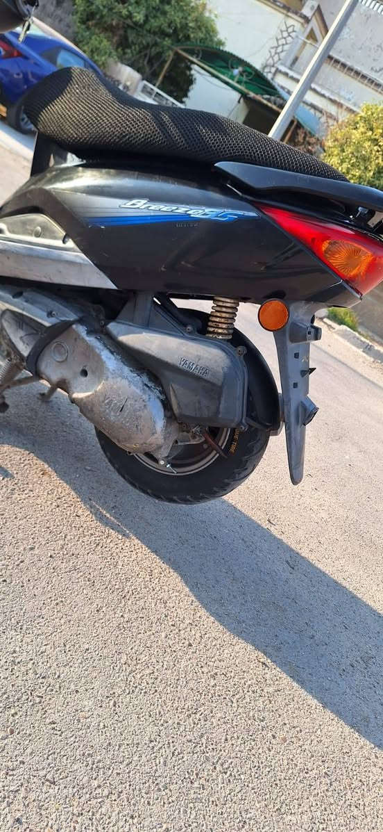 يالله السلام عليكم ورحمة الله وبركاته دراجه بريز ببغاء البيع الدراجه امانه الله دراجه نضيفه السعر ٩٠٠ وبيهه مجال حك الجيه الاستفسار عل الرقم *********** مكاني بغداد الدولعي
