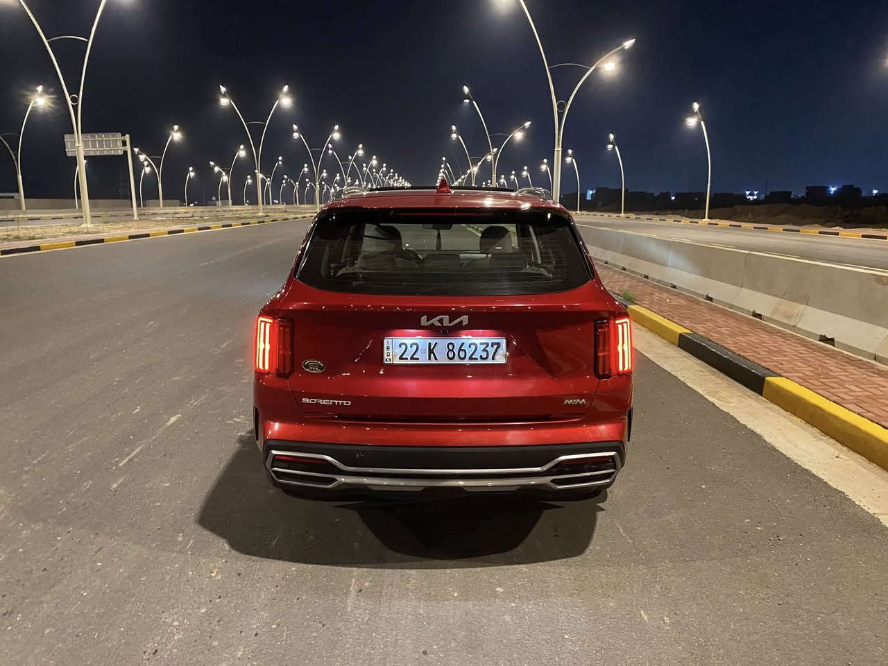 السلام عليكم
كيا سورنتو خليجي وكالة نيم 
رقم اربيل موديل 2023 باسم شركة وكالة بأسمي 
فول مواصفات واحد على واحد محرك 6 سلندر ماشية 54 الف كير ومحرك كفالة تبديل الدهن كله بالشركة 
مكفولة كفالة عامة من الصبغ والتبديل 
فقط بارد بسيط باب السكن والي ورى
تدفئه تبريد بالكشنات كامرة محيطية سبع راكب كير موس بختصار فول مواصفات 

السعر المطلوب 265 $ وبيه مجال بسيط

استفسار اتصال /***********
