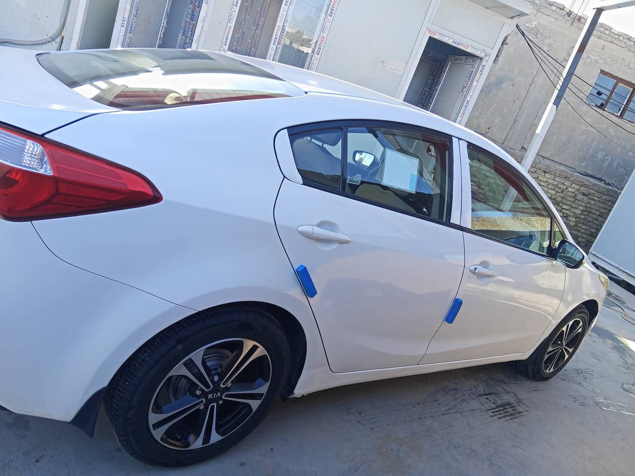 سلام عليكم 
سيراتو موديل2014خليجي بغداد
بدون حادث فقط صبغ بل مكان المحدد
125 وبيه مجال مكان السياره كربلاء
الاستفسار***********
