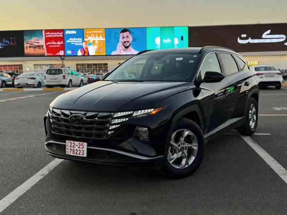 توسان 23 (بدون ايرباك) ماشية 16 فقط
نظيفة حيل وبعدها ع وضع الشركة 
محرك كير كهربائيات صدر كلها بلاد و100% 
دخول جديد منفيست بأسمي 

حادثها سطحي جدا  ( بدون دواخل بدون ايرباك )وموضح بالصور
صبغ بنيد وصندوق وجاملغ تعديل بارد الباقي مكفول 

ماشية 16 فقط 

رادارت 360 (امامي خلفي جانبي) - تشغيل عن بعد  - نقاط عمياء - قطعتين تبريد - شاحن وايرلس لاسلكي  - صندوق كهرباء - تحديد مسار - تدفئة كشنات - كشن كهرباء - اوتو بريك توقف ذاتي امامي خلفي عند الاقتراب من اي جسم ( مانع تصادم ) - بصمة تشغيل وابواب - دخول ذكي -  اوتو هولد - اوتو ستوب - ثلاث انظمة قيادة - قيادة ذاتيه  - مثبت سرعة - اشاير بالمري -  شاشة كبيرة تدعم كار بلي + اندرويد اوتو - وبعد بيها هووواي مواصفات 

 محرك 2500 

‏‎السيارة جديدة بمعنى الكلمة وبالواقع بعد احلى   
 وكل التفاصيل مذكورة بالكامل
مكانها بغداد او اربيل
‏‎
السعر ١٦٥ وبيها مجال بسيط
واذا تريدها مرقمة ضيف عليها سعر الرقم 

‏‎ للأستفسار هذا رقمي
***********
