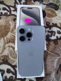 ايفون 15برو ماكس شرق أوسط بطاريه 86 جهاز زلغ مابيه أخذته من رشاد ماخذه...