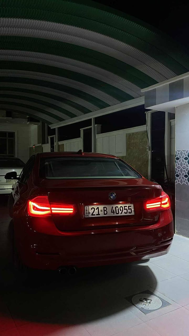 BMWF30(2016)وكالة العروش
ميكنه B48 twin power 
turbo
خمس بردات 
تبريد قطعتين 
حساسات خلفيه 
كاميرا دواره
بصمه تشغيل
اربعه انضمه قيادة 
سبورت 
كونفورت
ايكو
نورمال
كير HP8 8 نمر
سلايد روف
حساس مساحات
لايت داينمك
زينون بلادي
اطارات 17 
تخم تاير جديد 
عليها ادامه كامله
دعاميات صبغ فقط
السعر 165 الموقع الدورة 
***********
