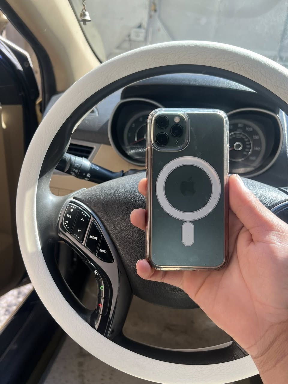 سلام عليكم ايفون 11 برو جهاز كلش نضيف وكله شغال ذاكرة 256 بطارية 74 جهاز مستبدل فقط شاشة اوليد احسن  نوعية 3 خيارات فقط سعر 210 وبي مجال بصيط مكاني بغداد *********** توصيل موجود ملاحضه فقط البصة متوقف باقي كفالة
