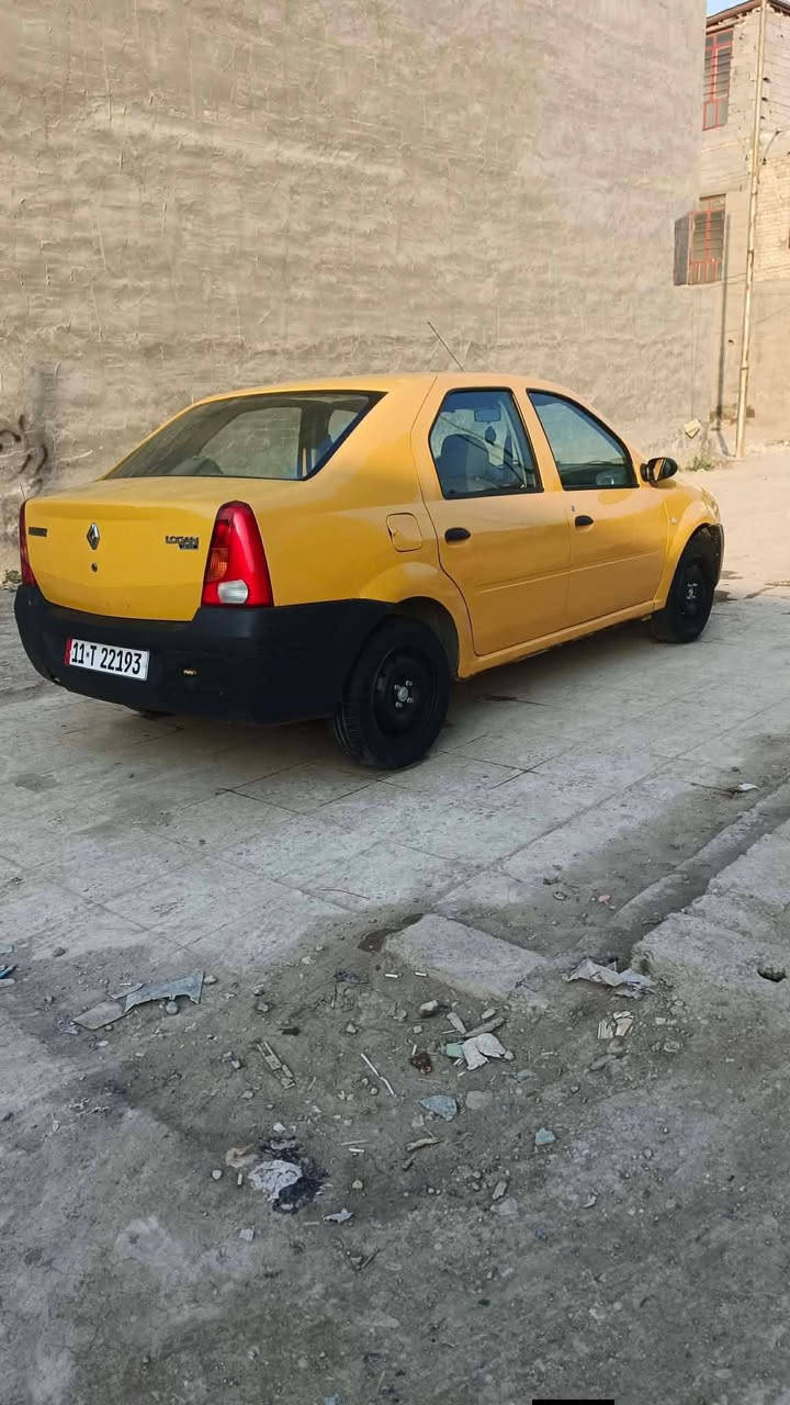 رينو لوكان موديل ٢٠٠٩ سياره نضيفه  سعر ٣٣ وبيه مجال بسيط ***********
