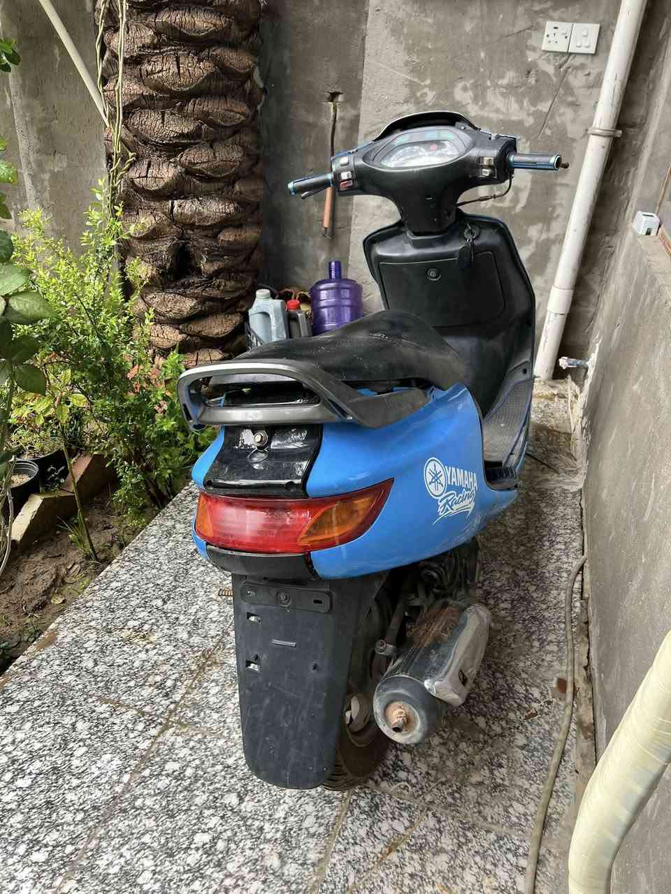 السلام عليكم دراجه فورتي للبيع شغاله كهربائيات كل شي بيها مشكله بسيطه معرفة التفاصيل خاص 
السعر 275وبيها مجال 
***********
