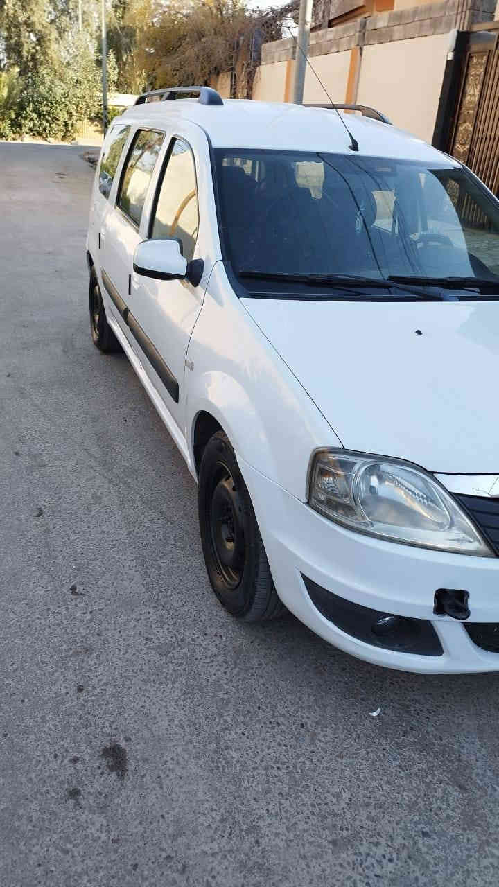 للبيع،
سياره رينو لوكان ٧ راكب
موديل ٢٠١٢ ما مطلوبه 
مكينه +كير  شرط
شرط الوكاله والتحويل 
مكفوله من الصبغ والمعجون
طخم جديد +تايرات جديد
بيها كابون
سياره كامله كما مَوضح في الصور
السعر ٧٥ 
وبيها مجال شي بسبط
التواصل على رقم
***********
***********
