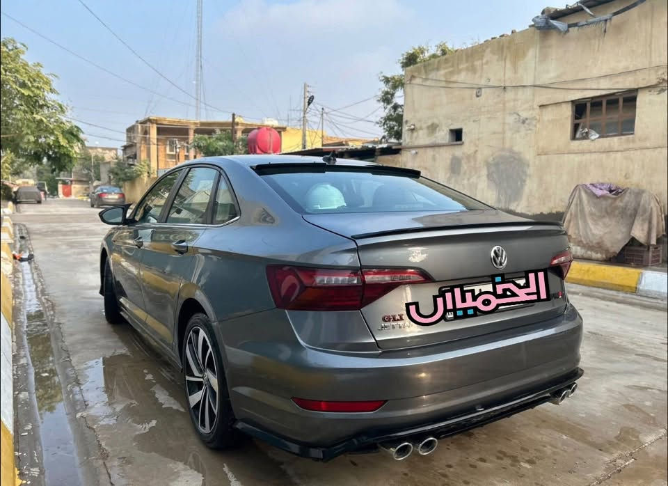 جيتا موديل 2021  (گير عادي )
مواصفات S المعروفة 
محرك 1400 توربو صاروخ 🔥🚀
كت كامل gli 
ماشية 88ميل 
الضرر بابين صبغ وثلاثة قطع اكلير امريكا اعطيك سيارة صبغ عام  
محرك وگير ورادارات وكهربائيات كلها شغالة وبشرط وهزه وفحص وسنوية كله جديد 
مكان السيارة / اربيل 
السعر : 120🔥🔥وبيها مجال 
عليها غرامة 140 الف ينزل من سعرها 
رقم التلفون ***********  وبيه واتس اب
