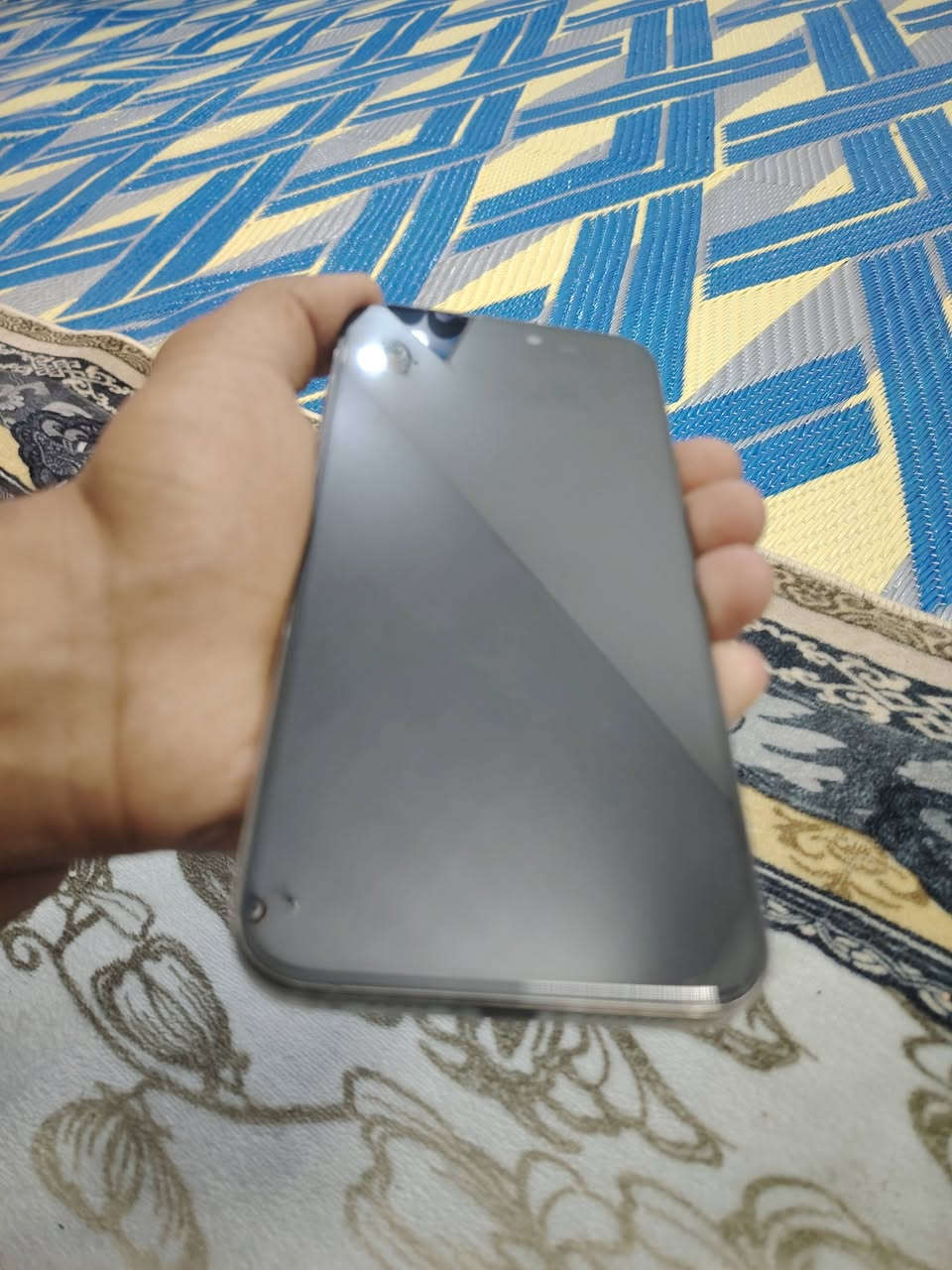 ايفون 15 برو ماكس تيتانيوم شرق اوسط AAAتك سيم كارت
بطارية 84 بلادية وضع شركة
ذاكرة ٢٥٦
فيس ايدي شغال
جهاز نضيف كلش
بس هذني الامور بي الله شاهد
مبدل شاشة نوعها آولد ٣ خيارات
الكامرة الامامية السيلفة بيها غواش يرادلها تنضيف
وبي ضربة بل شاصي مثل ما موضحة بل صورة ولا مبينة
والباقي كفالة
سعر ٧٥٠ وبي مجال***********
