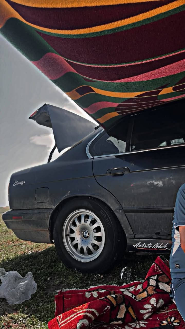 BMW 520 
موديل 1991
رقم دهوك 
تبريد ثلج
طخم جديد
تايرات جدد
كير عادي مكينه كبس
صبغ عام جماليه تطويز بدون ضرر
السياره احلى من الصور
الداخل جلد
سقف كنتاره سلايت
منضومه زيلون تعلك ايشاير
التفاصيل اكثر الاتصال ع رقم
***********
السعر 65 بيها محال شي قليل
السنويه تسقط 2028
