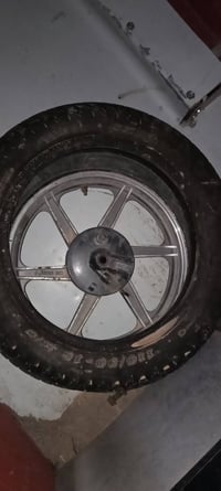 محجل ستوته للبيع وتاير امامي +ويل للبيع السعر 150 وبي مجال ايستفسار عل...