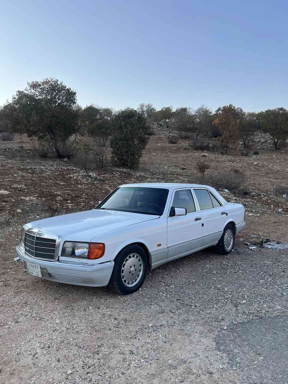 سلام عليكم للبيع مارسيدس موديل ١٩٨٩ SE كير محرك بشرط تحويل غرامات بشرط كهربائي  كولهه شغال محرك سته ثلندر قبخ أسود عنكبوت بيلاد تبريد ثلج سعر سيا ره ٦٨ورقه و بي مجال مكان سياره دهوك رقم تليفون كورك ***********
زين  ***********
