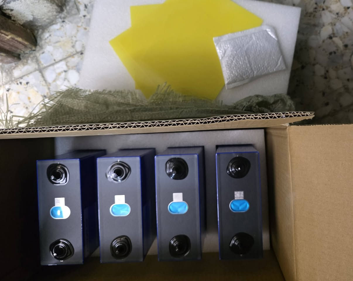 السلام عليكم
توفرت خلايا ليثيوم فوسفات الحديد كريد A 
MB31
314A
3.2V
يوجد توصيل لكافه المحافظات
***********
