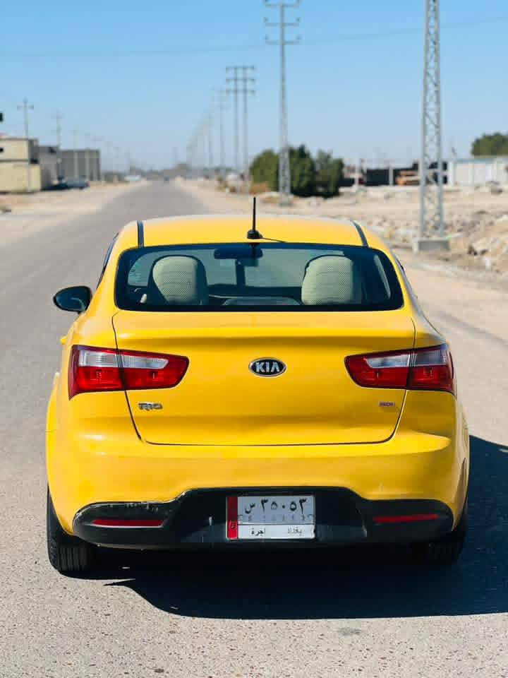 سلام عليكم ريو 2015زقم بغداد سنويه ال2028 مصفره هئيه وغرامات صور الضرر بلمنشور السياره كلين ليبل واحد السياره  كير ومحرك وحداديه كفاله تخم تاير جديد مال جناي جاهزه الاخير تبريد ثلج ⛄️ تدفئه شغاله
السعر79وبيها مجال لشراي 
الاتصال***********
مامتوفر بلخاص👆👆
مواصفات السياره 
نص فول غني عن التعريف
