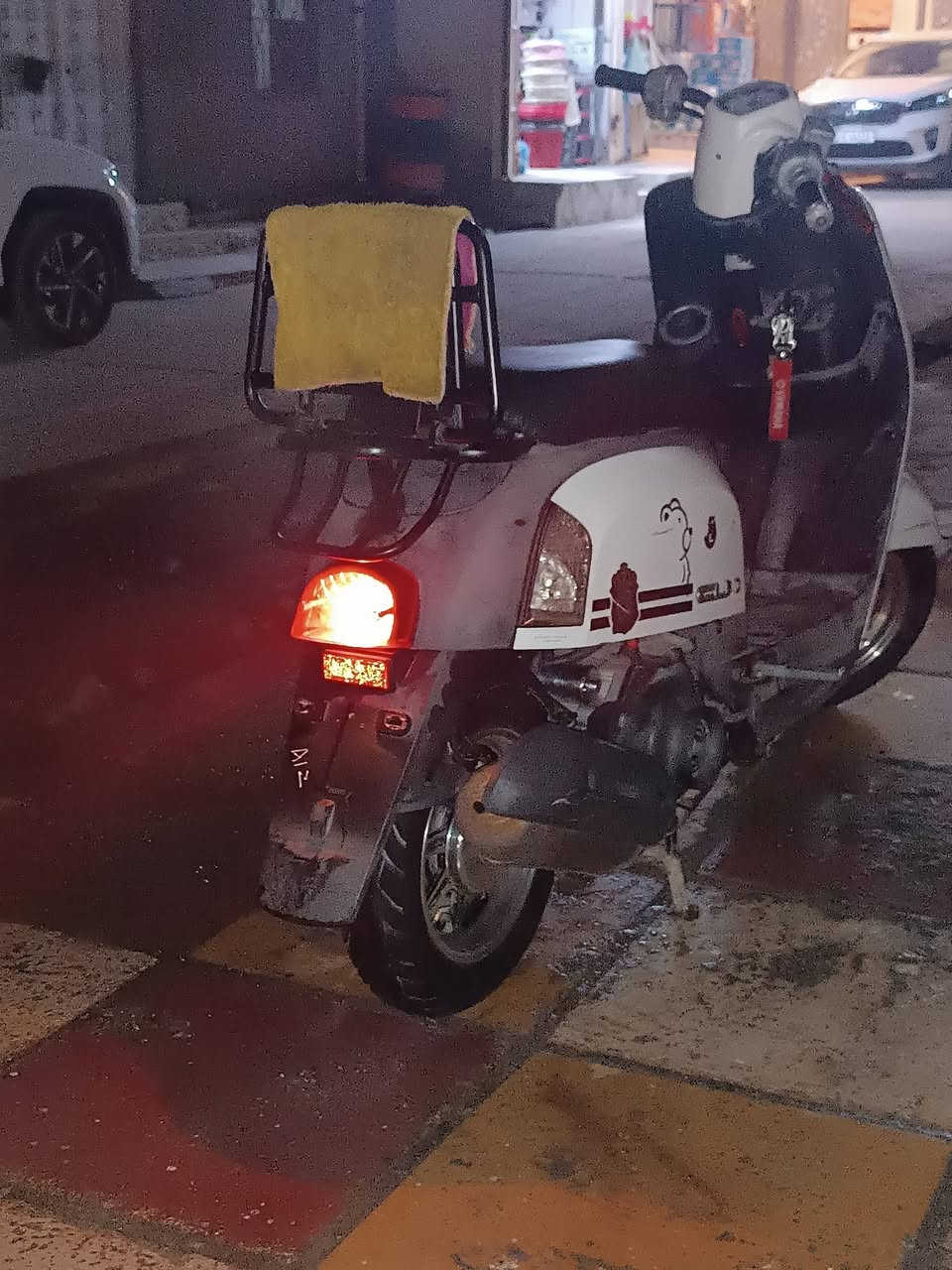 سلام عليكم 👋🏻
ماكس بوليسي كفاله كفاله عامه اي نقص مابيهه كله شغاله سلف وهندر كهربائيات كلهه شغاله  مامفتوح بيهه جيب فيتر وتعال فحص إذا مفتوحه تاخذهه بلاش الدراجه بيها تزويد خارجي يدات بيريك NSY وبيها قطره NSY وتعلاكه وياله نجمه كروم دراجه رمبه صارله شهرين طلعت من الرمبه بيع او مراوس بماكس عدله حسب القناعه 🤍�
الرقم: ‏‪0782 741 2358‬‏❤✅
