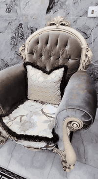 السلام عليكم 
تخم 10 مقاعد ملكي زان مصري 
مكاني الدورة 
السعر مليون و200


**إذا كنت صاحب هذا الإعلان وتريد حذفه لأي سبب، رجاءا أرسل رسالة إلى الدعم الفني**