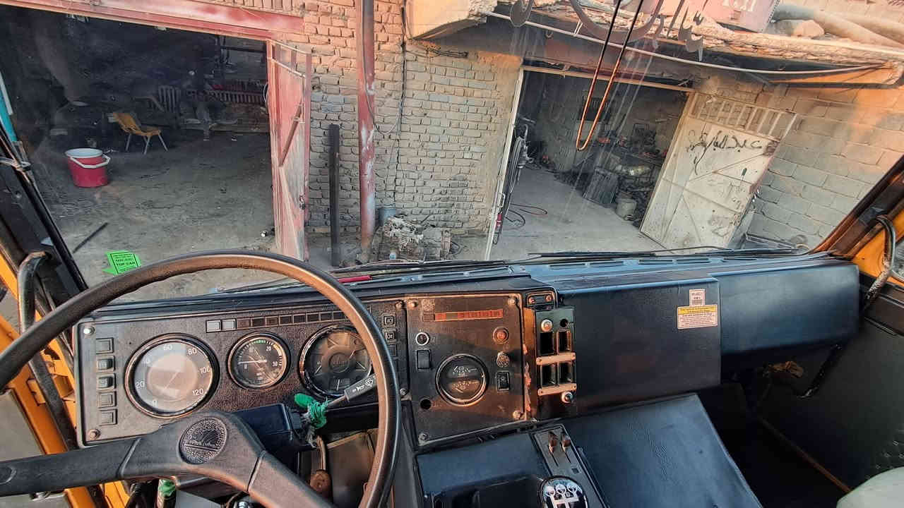 ماز للبيع 2001كتاب مزاد واسط سياره جاهزه  مامتواجد ع النت ***********
