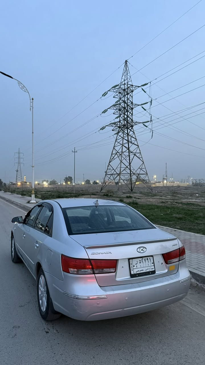 السلام عليكم للبيع
هونداي سوناتا 2011 وارد كوري رقم صلاح الدين الماني مشروع وطني شرط تحويل ثاني يوم محرك 4 سلندر حجم 2000 كير و محرك شرط مكفولات تخم تاير صدر خلفي و امامي جديد تبريد ثلج تدفئه نار السياره بيها جراد ثلاث قطع و اني أبيعهن صبغ و شرط بدون قطرة دواخل السياره جديده و مال جناي شرط ترايهاا زيرو وين ما يعجبك اطلع بيهاا 
المكان صلاح الدين 
السعر 95 و بيهاا مجال للطيبين و اعتذر عن الاقساط و الوعده و الي يحب تفاصيل اكثر الاتصال على الرقم 
***********
***********
