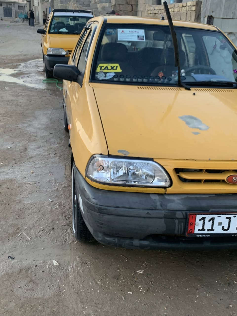 سلام عليكم سايبه ٢٠١٦ شواصي معمره سياره جاهزه بيه بداية تبخير هيىه ورامات مصفره تبريد تتفه شغالات سعر ٣٨ 
***********
