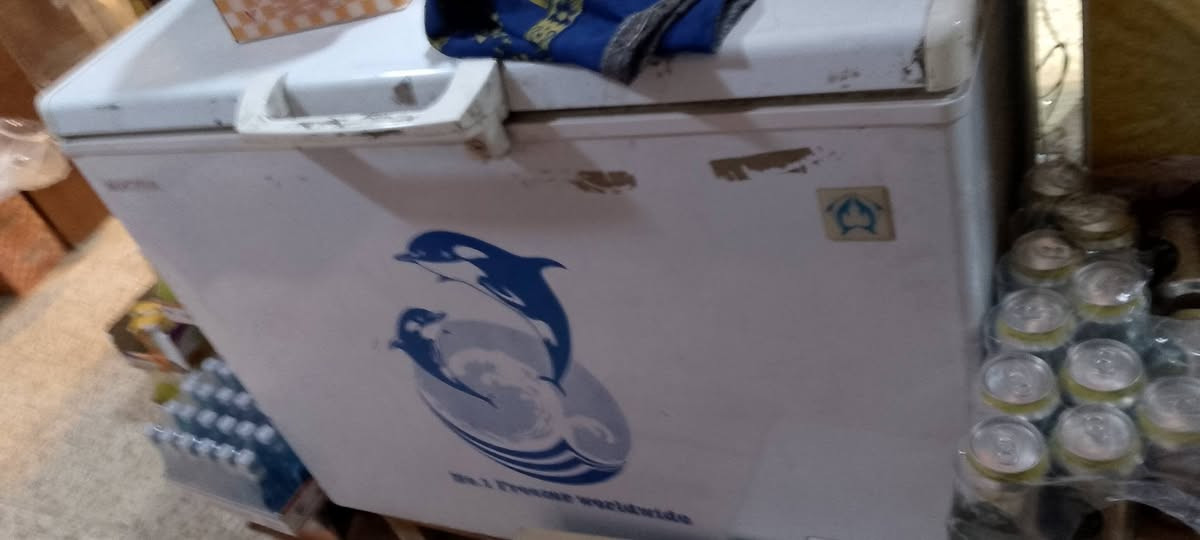 للبيع وبسعر مناسب ***********
