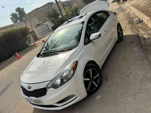 يا الله 

سلام عليكم كيه فورتي للبيع 

موديل 2016 فول واحد على واحد 

وارد امريكي بدون حادث فقط ربع دعاميه 

مكفوله من ضربه ول ايرباك وصبغ حته دعاميات بيها بل عراق مكانين بارد عله كد شبر فقط 

مواصفات 

بصمه 

فتحه سقف 

تحكم ستيرن 

تدفئه مقاعد 

تدفئه استيرن 

كامره اصليه شاشه 

مري شفط ترحيب 

لايت فول زنون 

لد لايت 

ماشيه 70 الف 

تخم تاير صدر جديد مكينه كير خير من الله
رقم بغداد دولي 

التصال ***********
