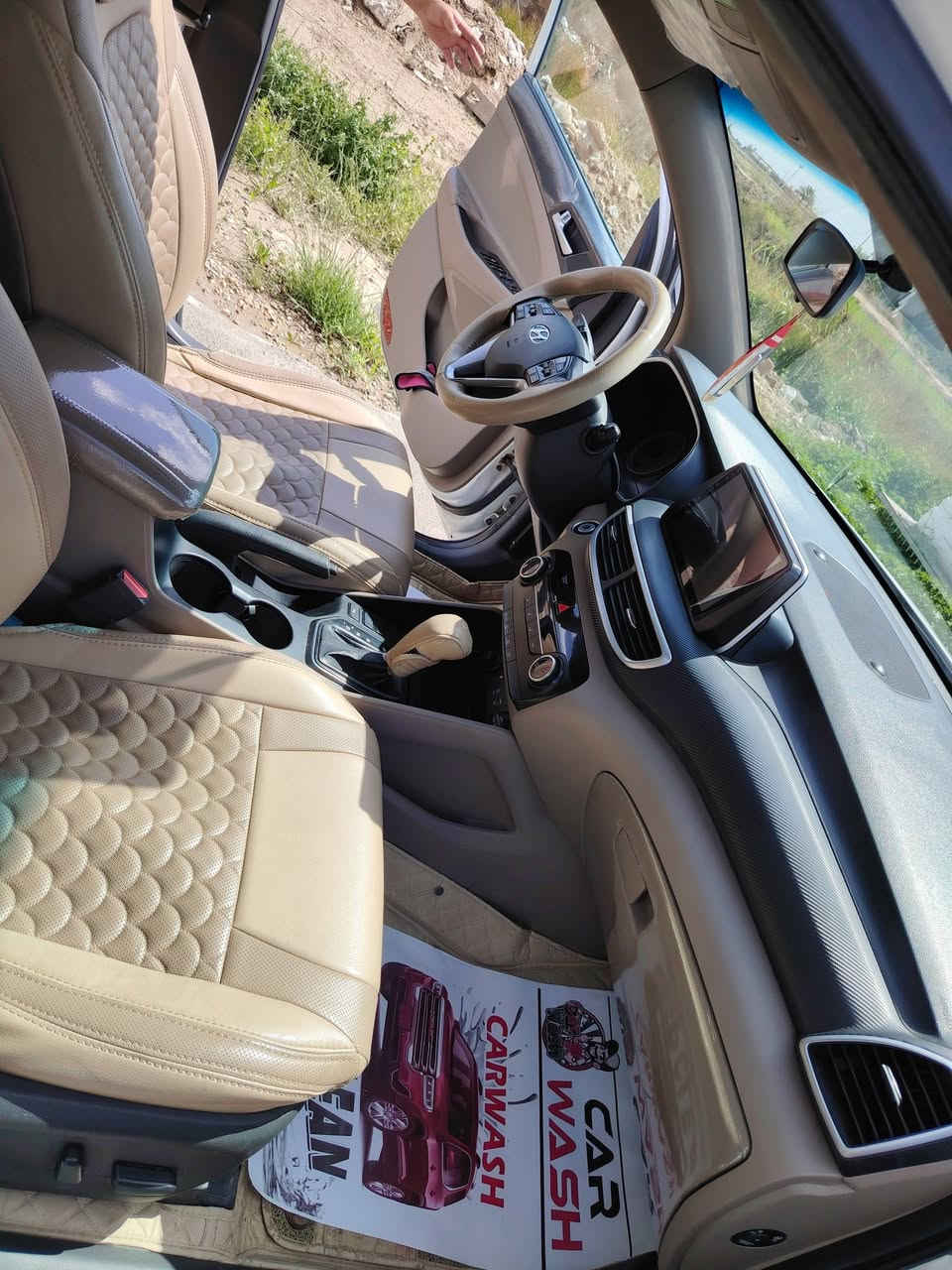 السلام عليكم توسان 2020  رقم بغداد بسمي خليجي كامل موصفات مابيه اي نقص جهازه من كلشي السعر 218 او بيه مجال الرقم ***********
