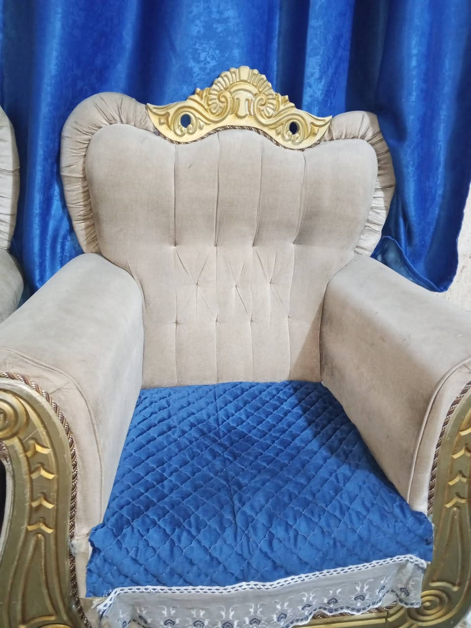 السلام عليكم تخم للبيع سعر 300 العنوان الزعفرانيه للمراسله موجود خاص


**إذا كنت صاحب هذا الإعلان وتريد حذفه لأي سبب، رجاءا أرسل رسالة إلى الدعم الفني**