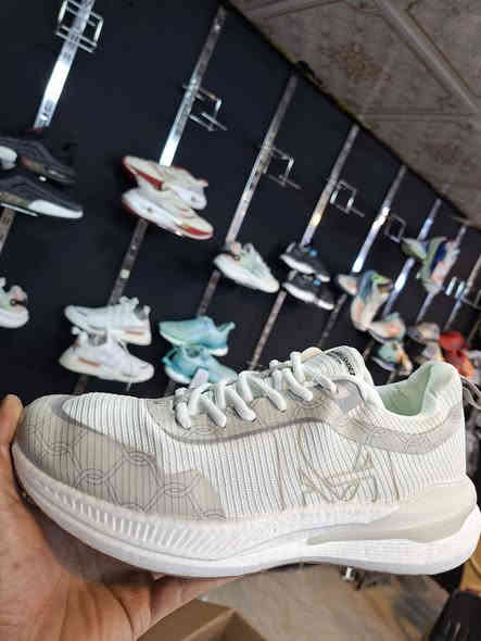 #اثير_للاحذيه_الاوربيه_باله_الجديد
تم وصول بضاعه جديده 
ترانشوز رجالي شبابي 
ترانشوز رجالي w سعر قطعه 6 الف فقط 
لابجين مسي  درجه اولى
لابجين F50
لابجين اديداس درجه اولى 
لابجين ريكي 
لابجين ولادي اطفال مسي 
لابجينات نايك  سعر قطعه  6 الف فقط 
طوبات دوري ابطال 
دريس ريال مدريد شورت 
نعال  سليبر  و نايك  طبي خفيف 5 الف 
نعال سافت رجالي  4 الف دينار 
قياسات من 40/45 
العنوان / حبانيه سيسي سوق العصري مجاور قاعه البوريشه
هـ/ ***********
