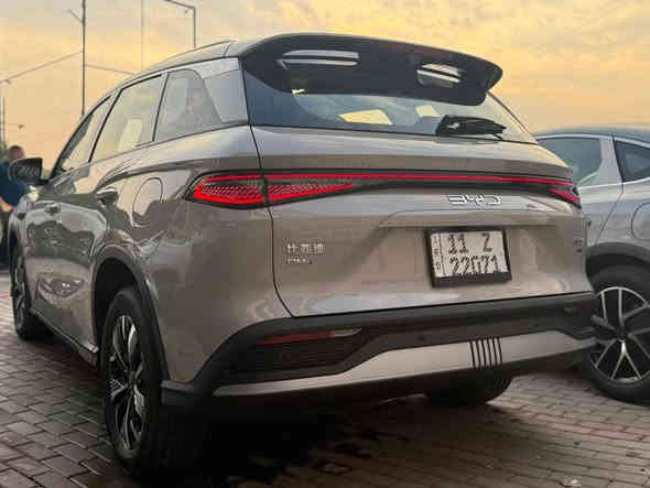 🚘سهل المجد لتجاره السيارات الحديثه 🚘
✍️سريع السيديه قبل دخول الخيزران 
☎️***********        

ملاحضه تعريب شاشه مع تنزيل كافه البرامج وفتح قفل السرعه 
ملاحضه جميع ملحقات السياره كارت شاحن ارضيات متوفره 

👈👈اوقات الدوام … 10 صباحا لغايه 10  ليلا 

سيليون 2025 لون مميز ماشيه 3 الاف كيلو فول مواصفات 

بانوراما . كشن جلد. . حساسات . كشن كهرباء . بك لايت . ويل جبير . كاميرات 360 . اًوتو بارك . وبعد هواي مواصفات عده كامله
*********** بغداد
