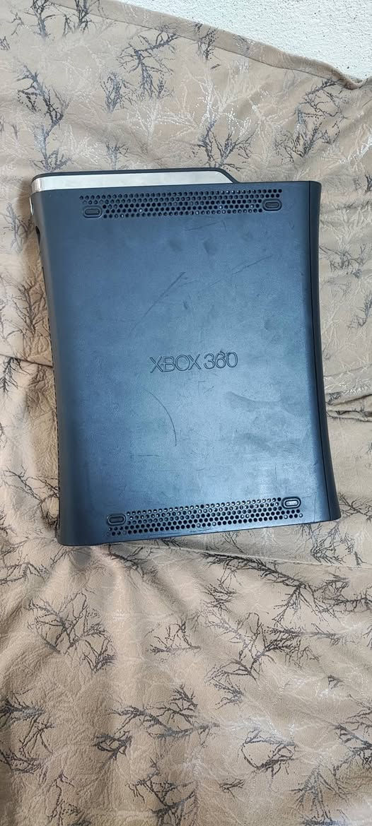 السلام عليكم
جهاز اكس بوكس 360
جهاز نضيف والعابو موجوده بل فديو 
يدات 2شغالات شرط 
هارد 128
مكان موصل ايمن


**إذا كنت صاحب هذا الإعلان وتريد حذفه لأي سبب، رجاءا أرسل رسالة إلى الدعم الفني**
